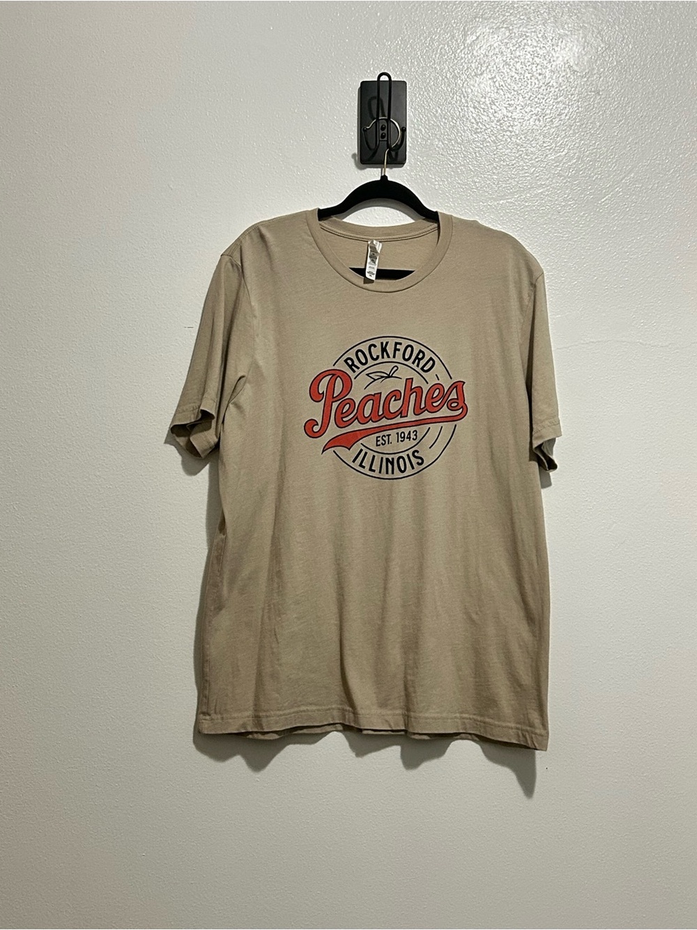EUC Rockford Peaches T-Shirt A League Of Their Own Show Softball Sports 2XL